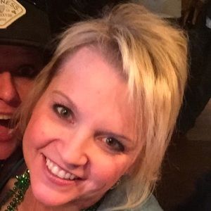 Meet your Posher, Carrie